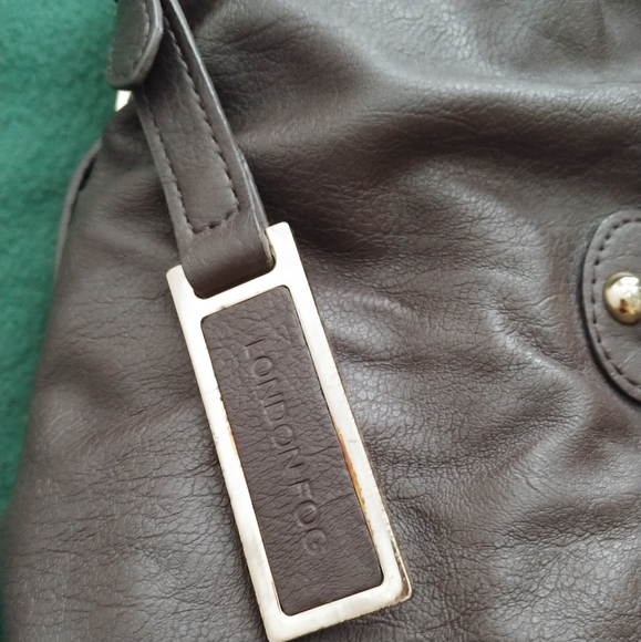 London Fog Weather or Not reversible handbag - Picture 16 of 16